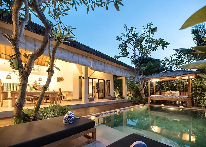 ヴィラ Saudara Villas スミニャック