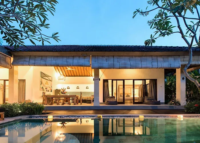 ヴィラ Saudara Villas *