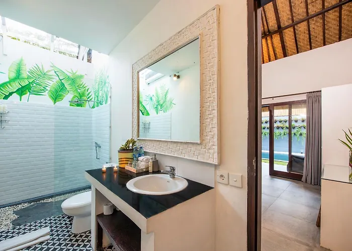 Saudara Villas * スミニャック
